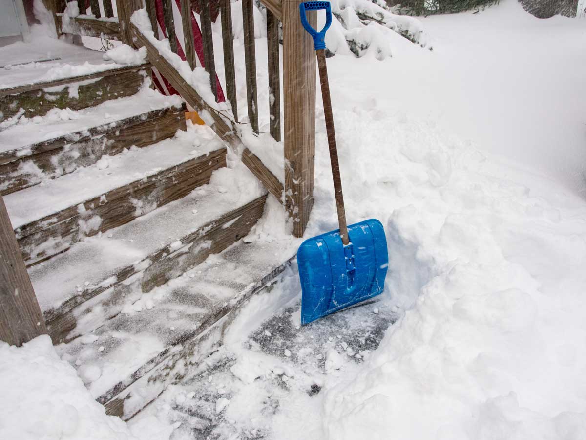 Icy steps requires the best ice cleats for safety.